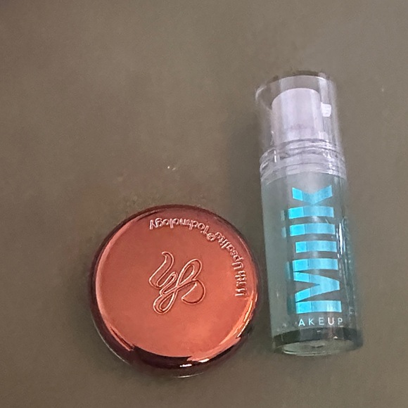 Milk Makeup Bronzer and Danessa Myricks Beauty Yummy skin blurring balm powder - Picture 1 of 1